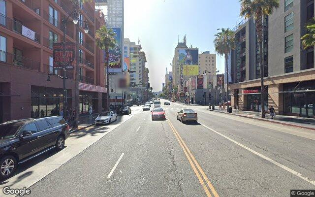  parking on Hollywood Boulevard in Los Angeles