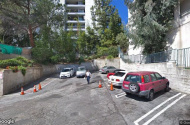  parking on N La Cienega Blvd in West Hollywood