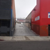 Outdoor lot parking on East 11th St in Los Angeles