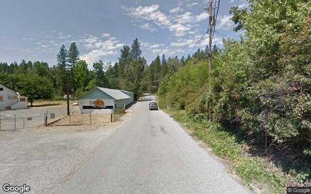  parking on Glenwood Road in Grass Valley