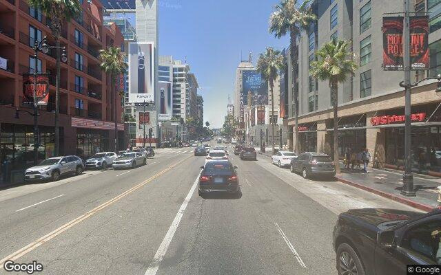  parking on Hollywood Boulevard in Los Angeles
