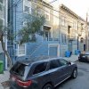Garage parking on Langton Street in San Francisco