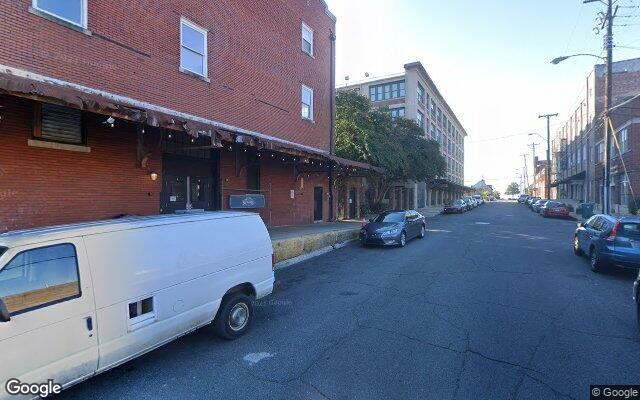  parking on S Main St in Memphis