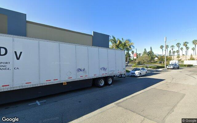  parking on South Santa Cruz Street in Anaheim
