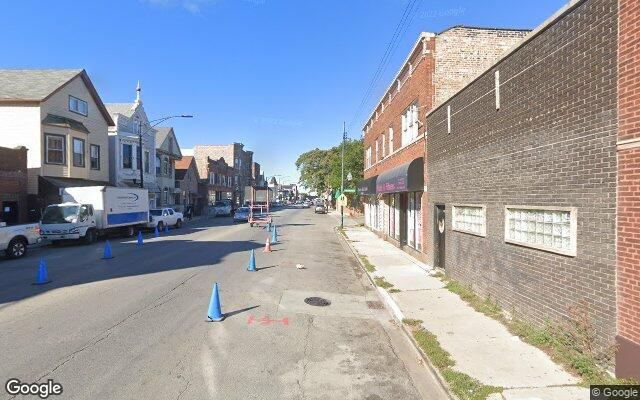  parking on West Belmont Avenue in Chicago