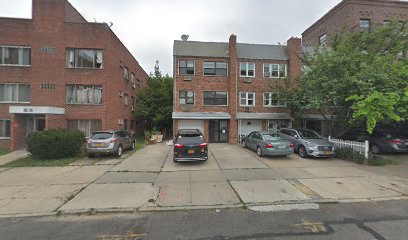  parking on 85-43 118th Street in Queens