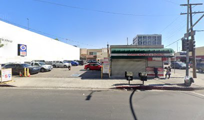  parking on East 8th Street in Los Angeles