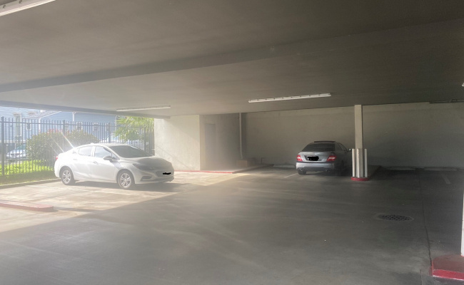 Indoor lot parking on G Street in Sacramento