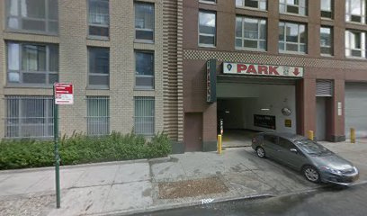  parking on North 5th Street in Brooklyn