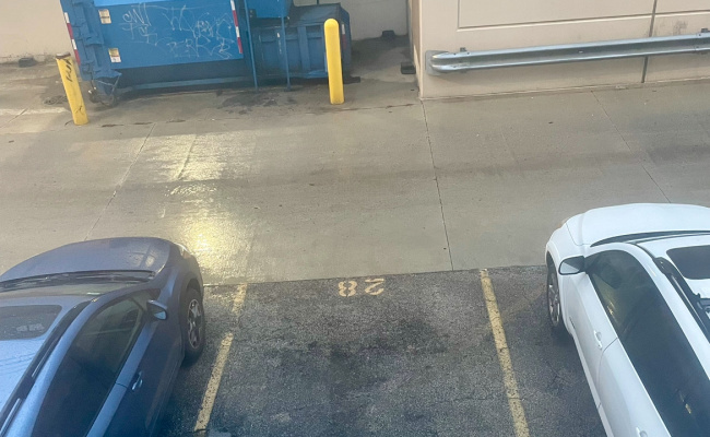  parking on North Campbell Avenue in Chicago