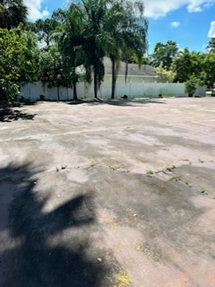  parking on Northwest Bayshore Boulevard in Port Saint Lucie