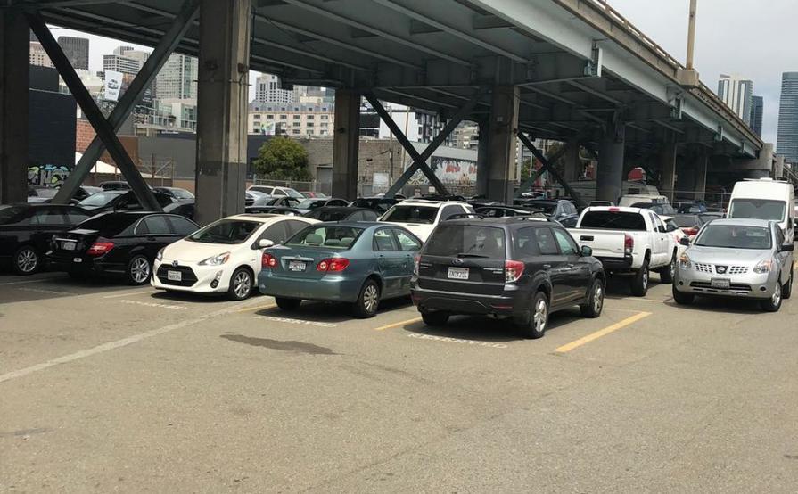  parking on Oak Grove St in San Francisco