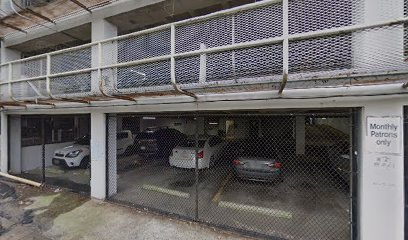  parking on Peachtree Street Northeast in Atlanta