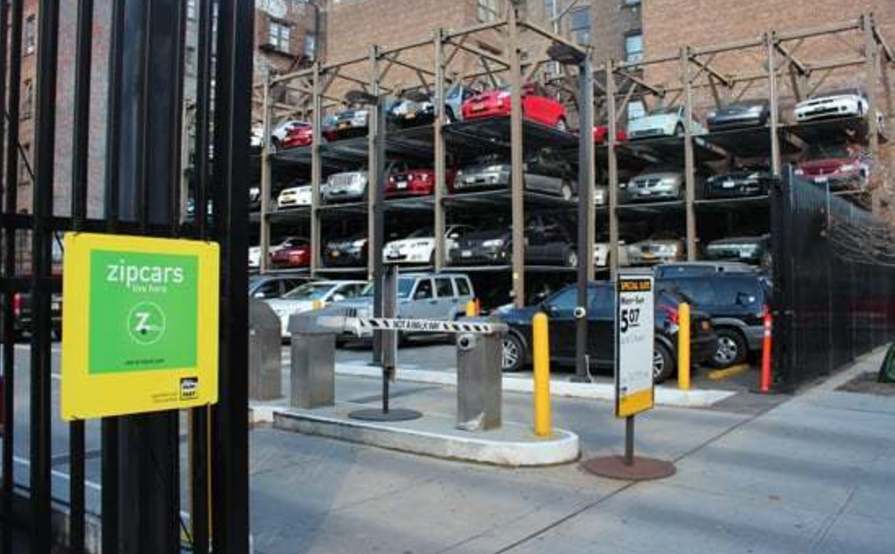  parking on W 44th St in New York