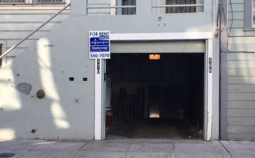  parking on Langton St in San Francisco