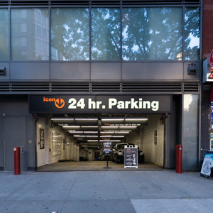  parking on East 34th Street in New York