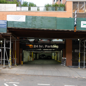  parking on 900-906 Park Ave in New York