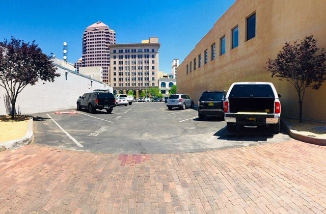  parking on Gold Ave SW in Albuquerque