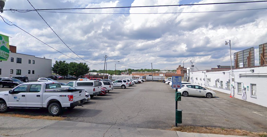  parking on W. Salem Avenue in Roanoke