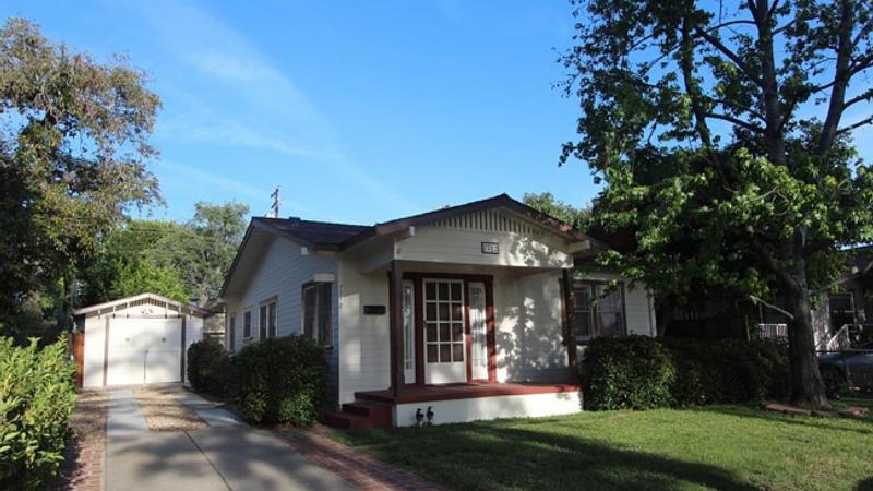 Photo of the Listing