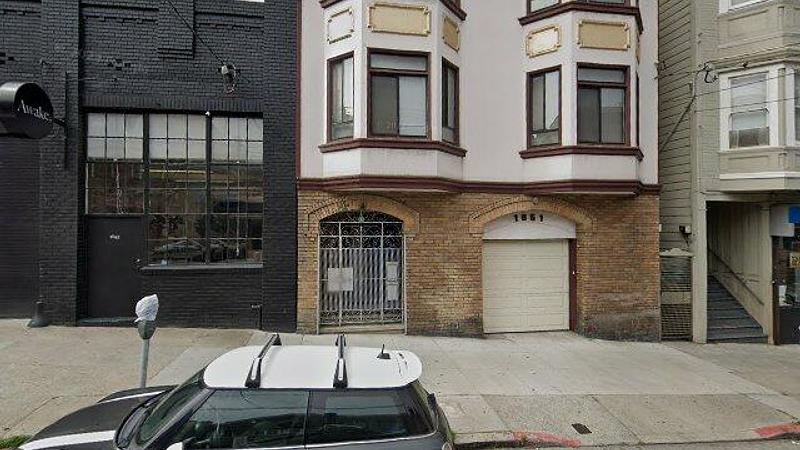Photo of the Listing