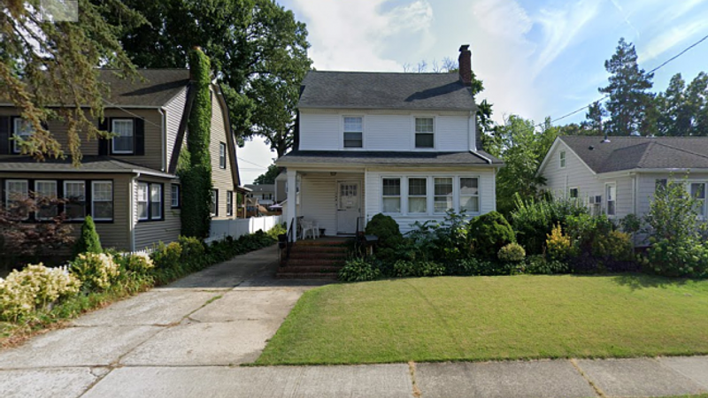 Photo of the Listing