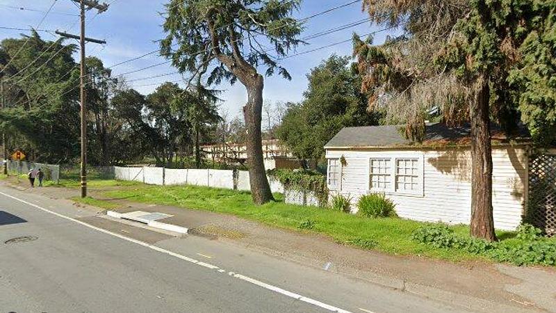 Photo of the Listing