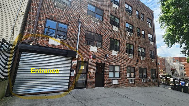 Photo of the Listing