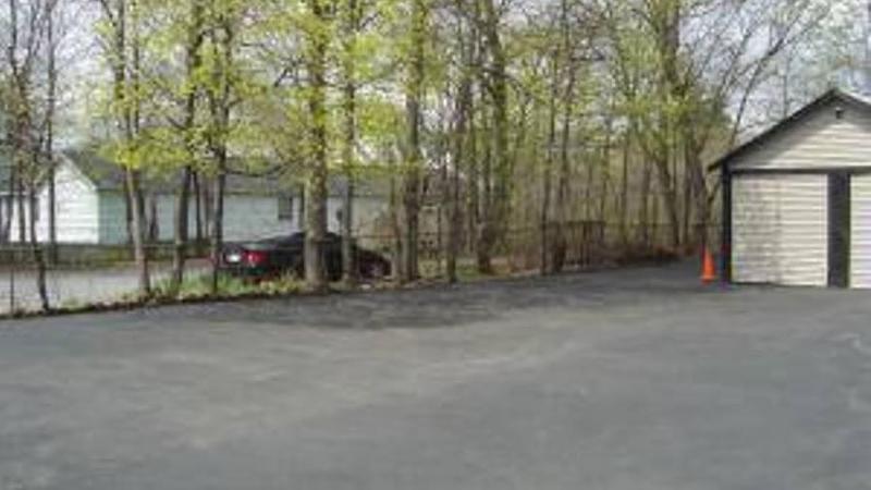 Photo of the Listing