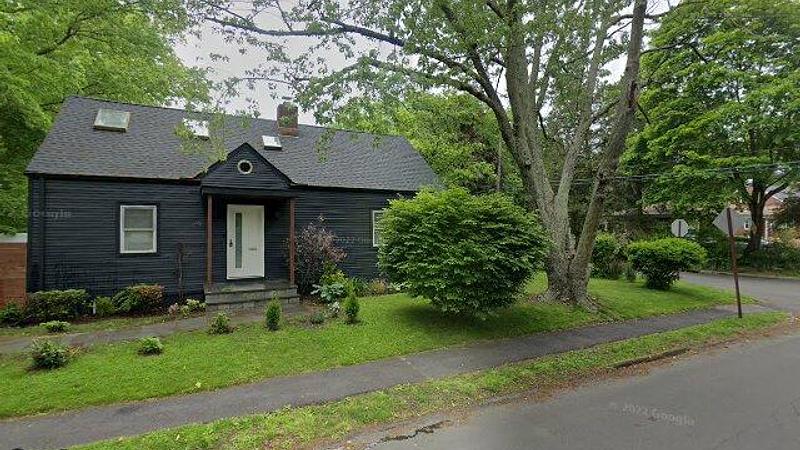Photo of the Listing