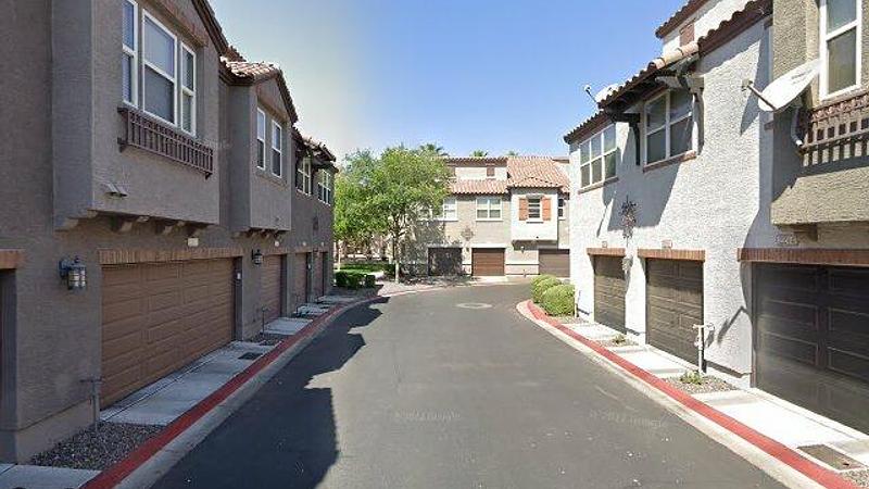 Photo of the Listing