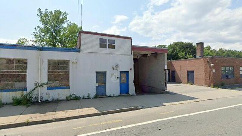 Photo of the Listing