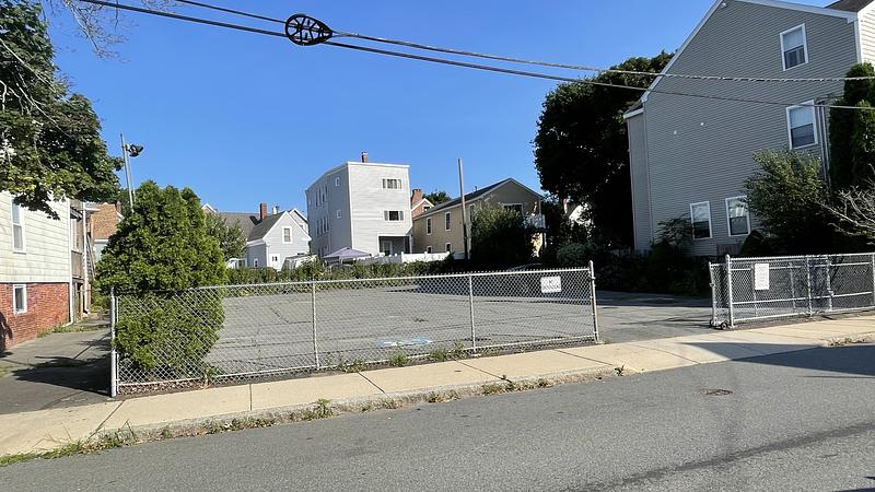 Photo of the Listing