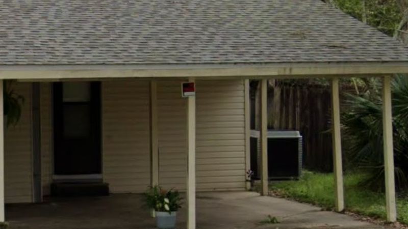 Photo of the Listing