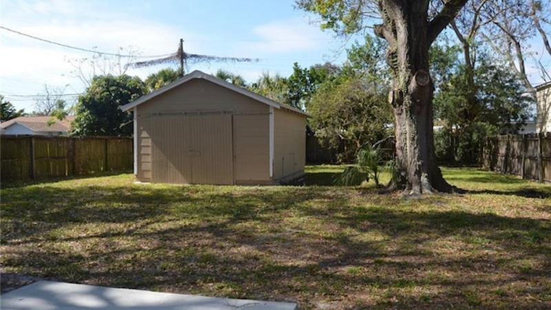 Photo of the Listing