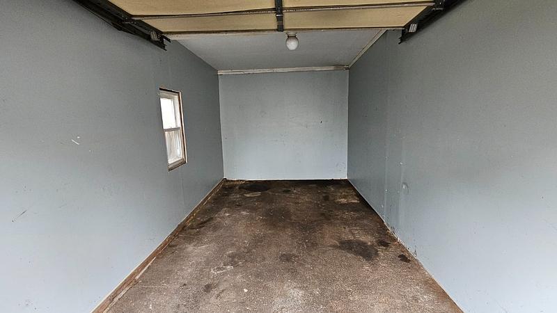 Photo of the Listing
