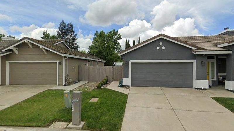 Photo of the Listing
