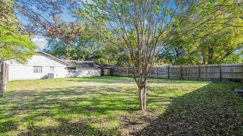 Photo of the Listing